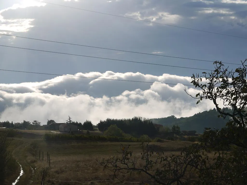 La Maison Dans Les Nuages Secheras France